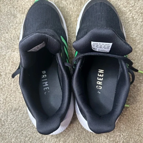 Adidas Kids Black and Green Running Shoes - Picture 10 of 10